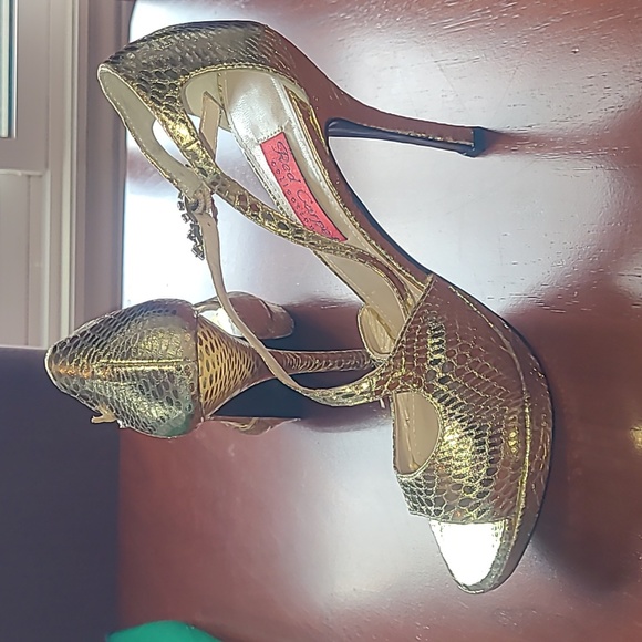 Vintage Metallic Shiny Gold Crystal Peeptoe Platform Red Carpet Heels EUC 7.5 - Picture 3 of 11